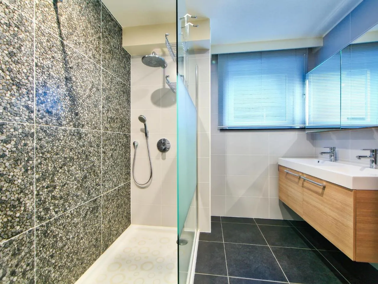 Apartment Residentie Mistral By Interhome Bredene